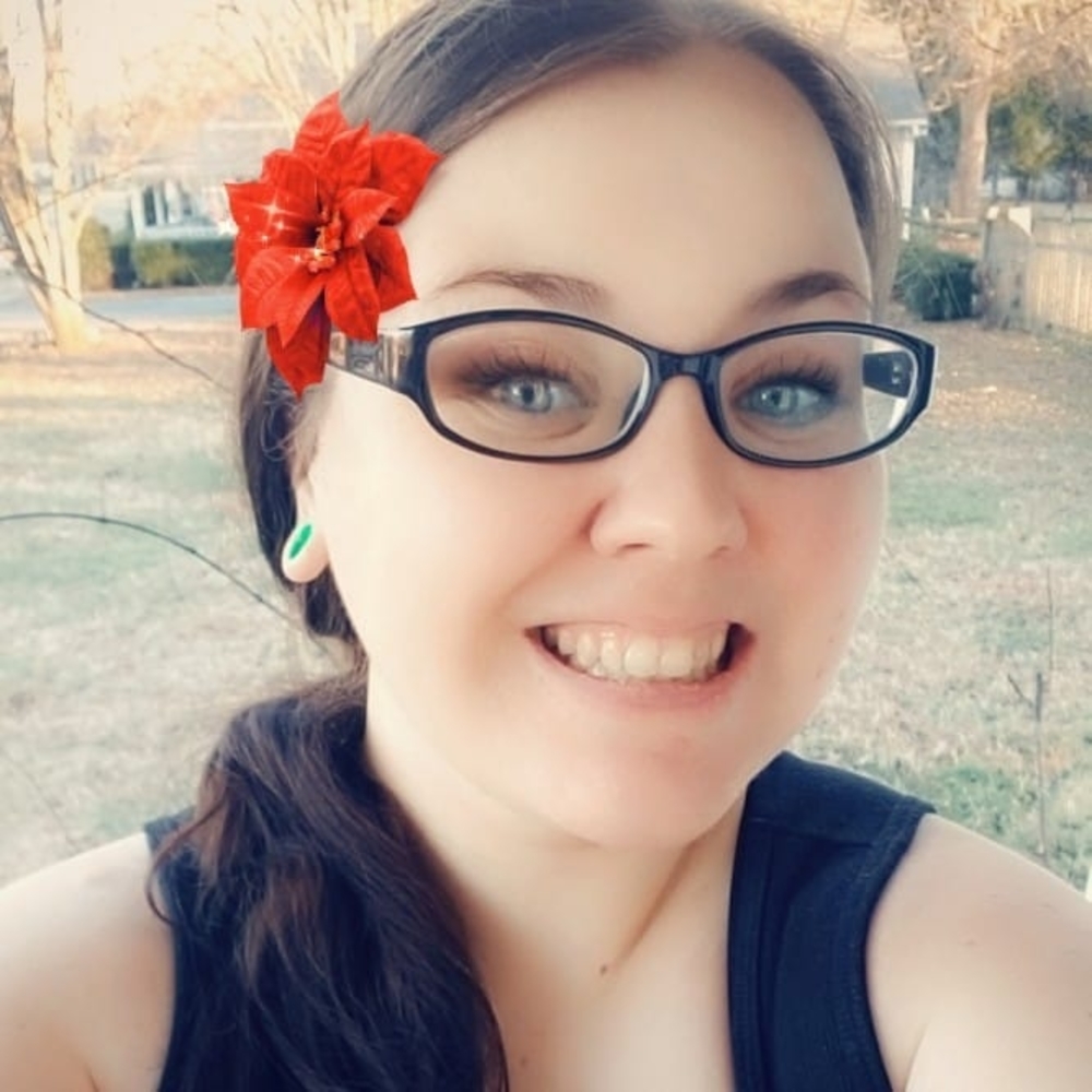 Meet your Posher, Leah